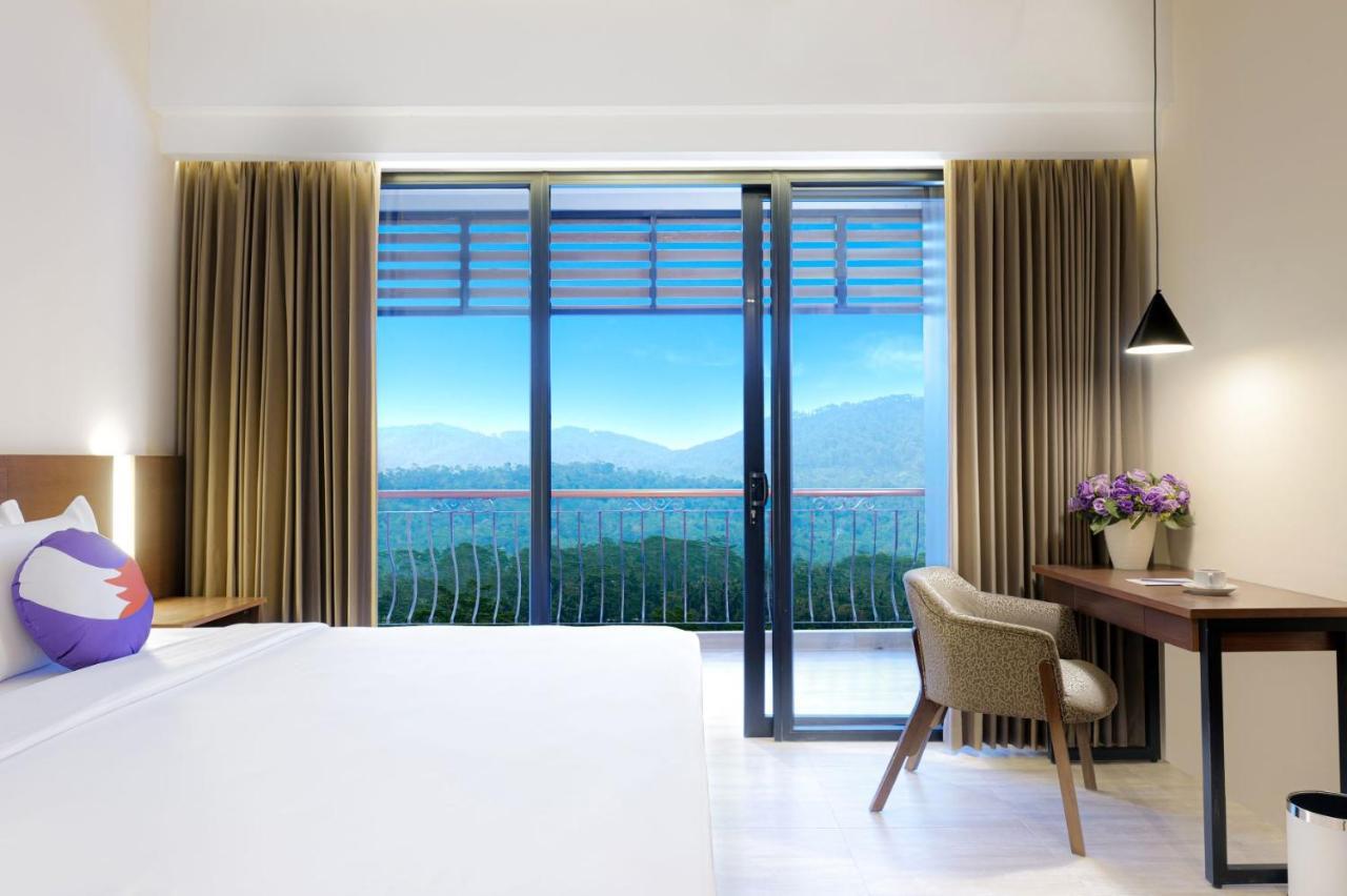 Fox Harris Hotel & Convention Banjarnegara エクステリア 写真