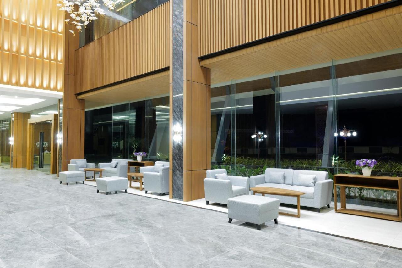 Fox Harris Hotel & Convention Banjarnegara エクステリア 写真