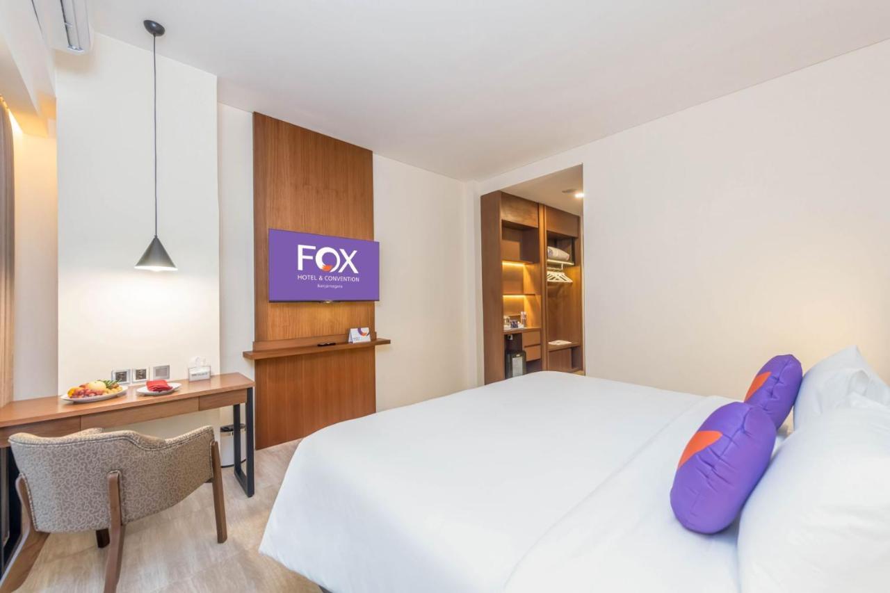 Fox Harris Hotel & Convention Banjarnegara エクステリア 写真