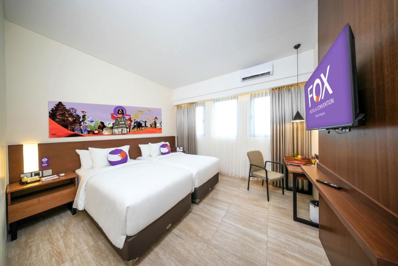 Fox Harris Hotel & Convention Banjarnegara エクステリア 写真