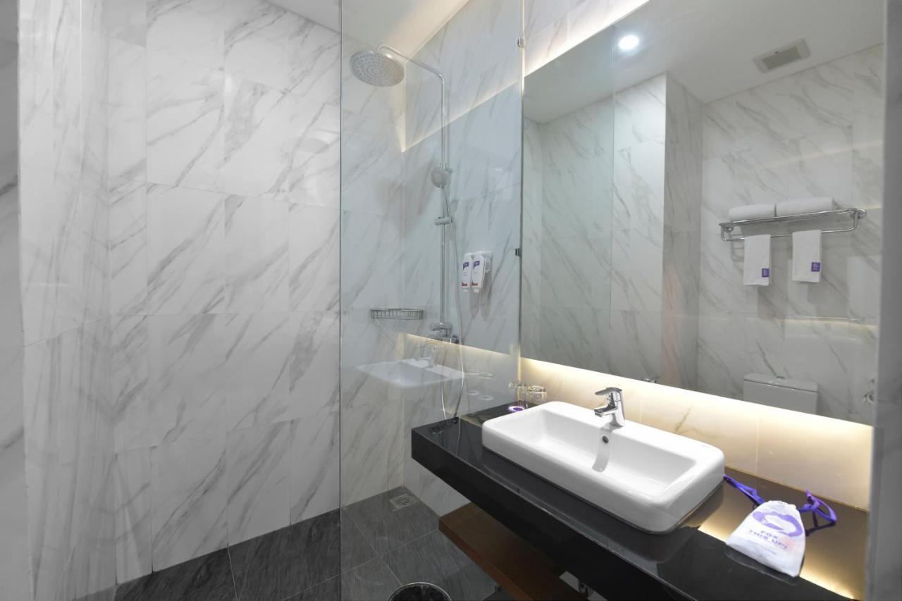 Fox Harris Hotel & Convention Banjarnegara エクステリア 写真